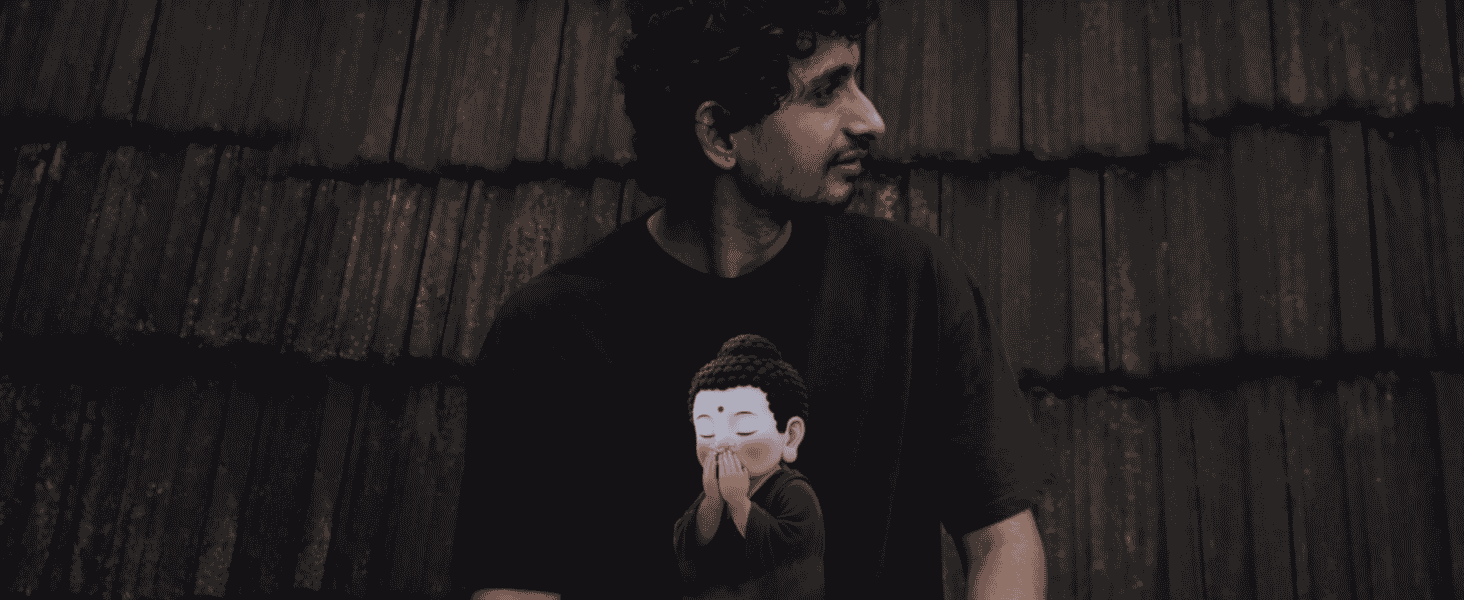 Vibetara-Cute Buddha Prayer Oversized T-Shirt | Peaceful Spiritual Graphic Tee